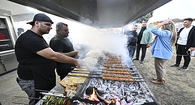 Adana Lezzet Festivali'nin mangal ateşi yakıldı