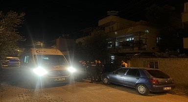 ANNESİ VE ANNEANNESİNİ ÖLDÜRÜP BABASINI YARALADI