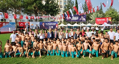 BAŞPEHLİVAN ALİ BÖNCEOĞLU OLDU