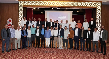 Demirçalı muhtarlarla kahvaltı yaptı