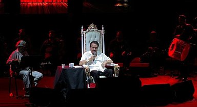 İbrahim Tatlıses Adana'da konser verdi