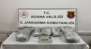 6 KİLO UYUŞTURUCU İLE YAKALANDI