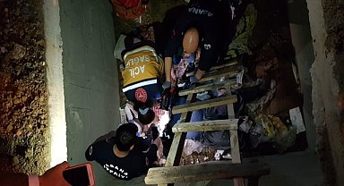 Adana'da inşaattaki kuyuya düşen kişi kurtarıldı