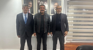 Çetin: Aktif siyasete devam ediyorum
