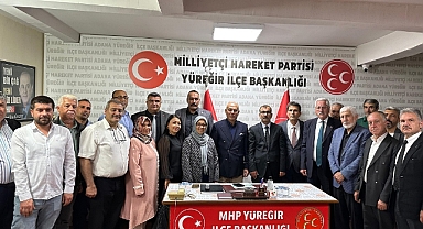 MHP'DE BAHÇELİ TELAŞI