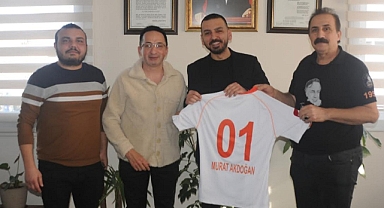 Adanaspor’dan Seyhan Belediyesi Spor Müdürü Akdoğan’a ziyaret