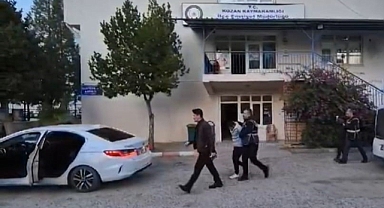 ÇALDIĞI MOTOSİKLETİ SATAMADAN YAKALANDI!
