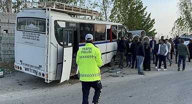YÜREĞİR'DE KAZA: 2 YARALI