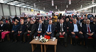 Adana'da Çukurova 17. Kitap Fuarı açıldı