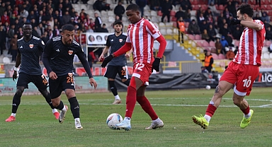 ADANASPOR, BOLU'YA 3-1 MAĞLUP OLDU