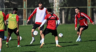 ADANASPOR İKİNCİ YARIDA SES GETİRECEK