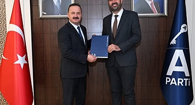 BBP'Lİ TOPAL A PARTİ İLÇE BAŞKANI OLDU
