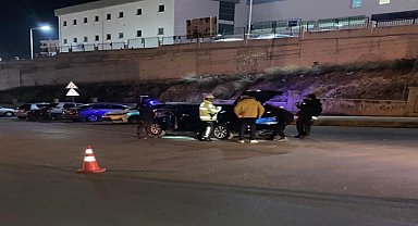 Kozan'da 5 şüpheli tutuklandı