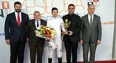 Serdal Adalı'ya ilk kupa Adana'dan