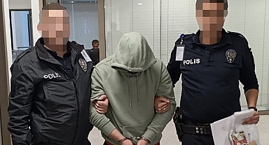 157 KİŞİYİ DOLANDIRDI VE HAVAALANINDA YAKALANDI