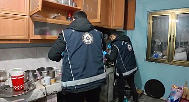 17 KAÇAK GÖÇMEN YAKALANDI