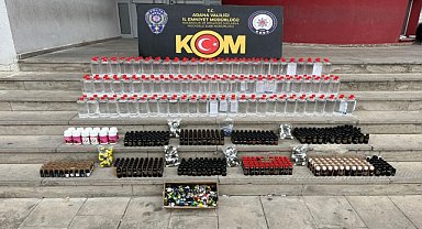 300 litre etil alkol ve 1000 aroma kiti ele geçirildi