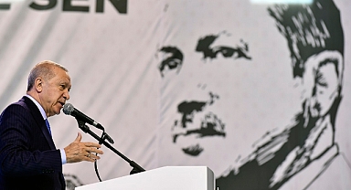 AK PARTİ YÖNETİMİNDE SADECE ÖMER ÇELİK VAR