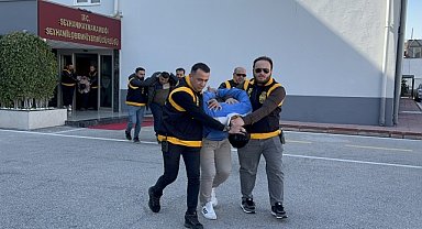 KUNDAKLAMA ZANLILARI KÜRKÇÜLERİ BOYLADI