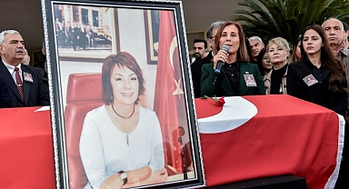 Meclis üyesi Çelik toprağa verildi