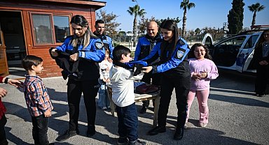 Öğrencilerinin atlı polislerle gezme hayali gerçek oldu