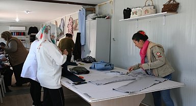 DEPREM SONRASI HAYATA TUTUNDULAR