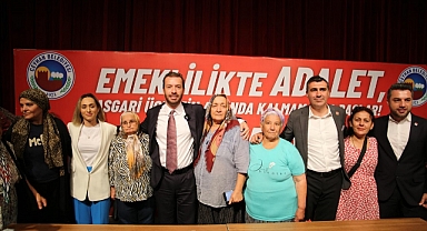 EMEKLİ YARDIMLARI HESAPLARA YATACAK