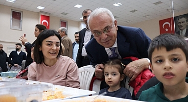 İftarda çocukları sevindiren sürpriz!