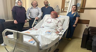 Vücudundan 1 kilo 120 gram guatr kitlesi çıkarıldı