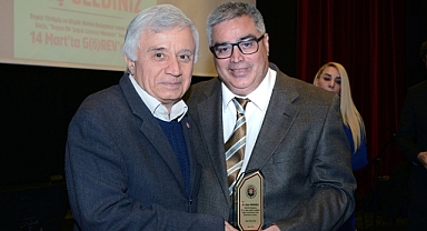 Yarım asırlık hekimlere plaket