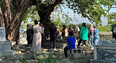 KARISINI BALTAYLA ÖLDÜRDÜ