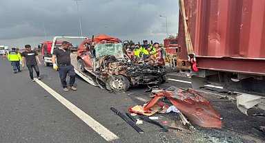 TIRA ÇARPAN CİP SÜRÜCÜSÜ HAYATINI KAYBETTİ