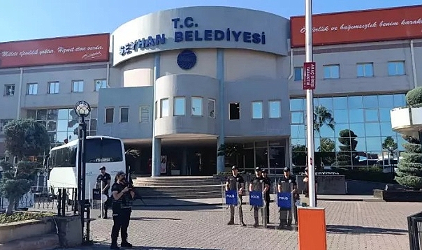 Belediyelere yapılan operasyonların ayrıntıları