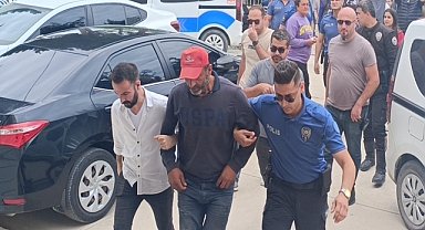 İŞ MAKİNASINA MOLOTOF ATTI