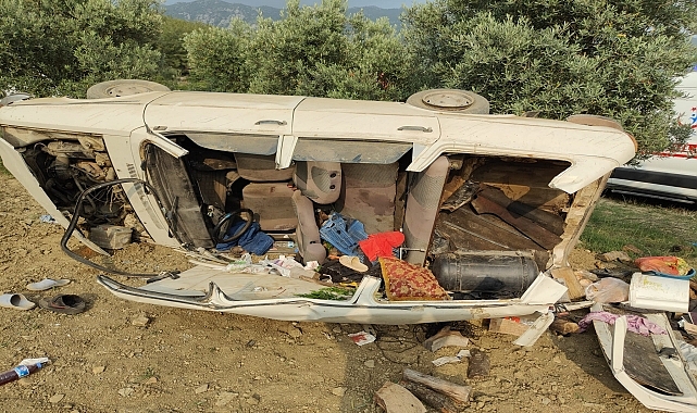 Takla atan otomobildeki 3 kişi yaralandı