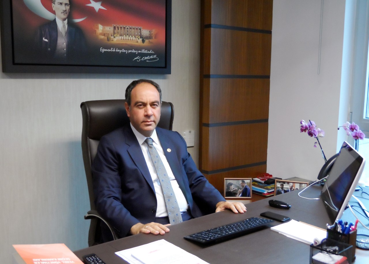 Tümer, 80 bin kişinin hakkını arıyor