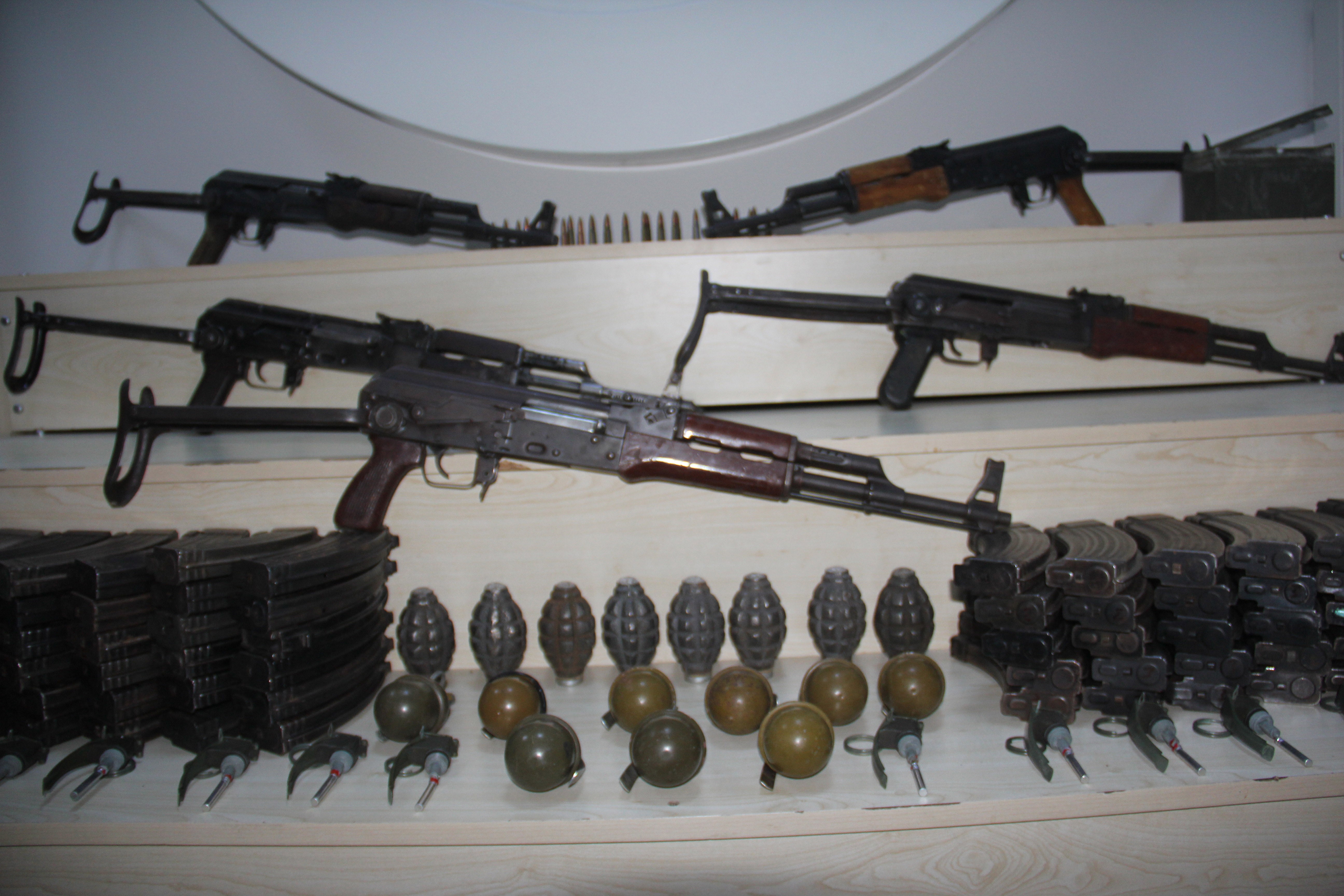 Nevruz'u kana bulamak isteyen PKK'lıların mühimmatı ele geçirildi