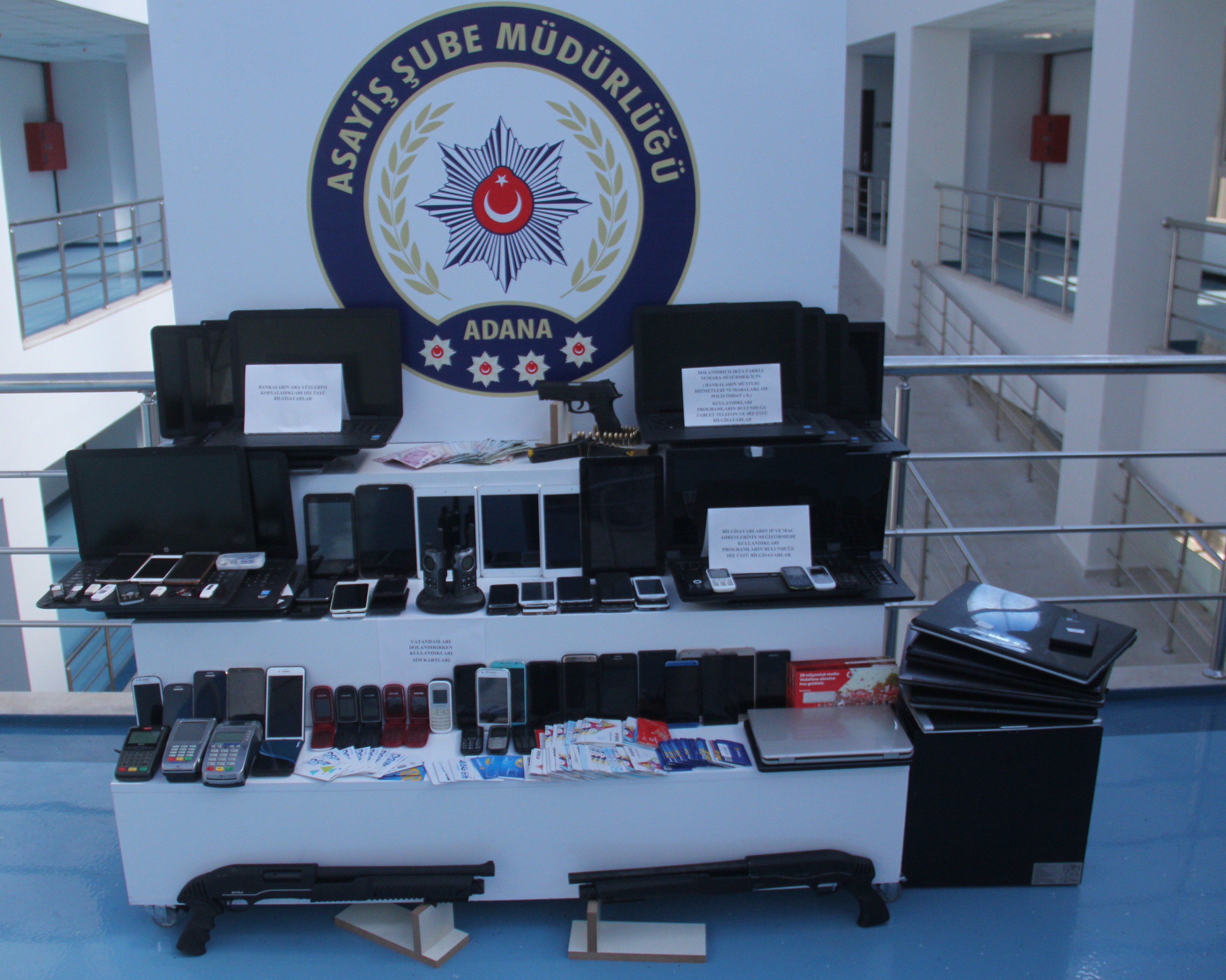 Polis vatandaşın 14 milyon 400 bin lirasını kurtardı