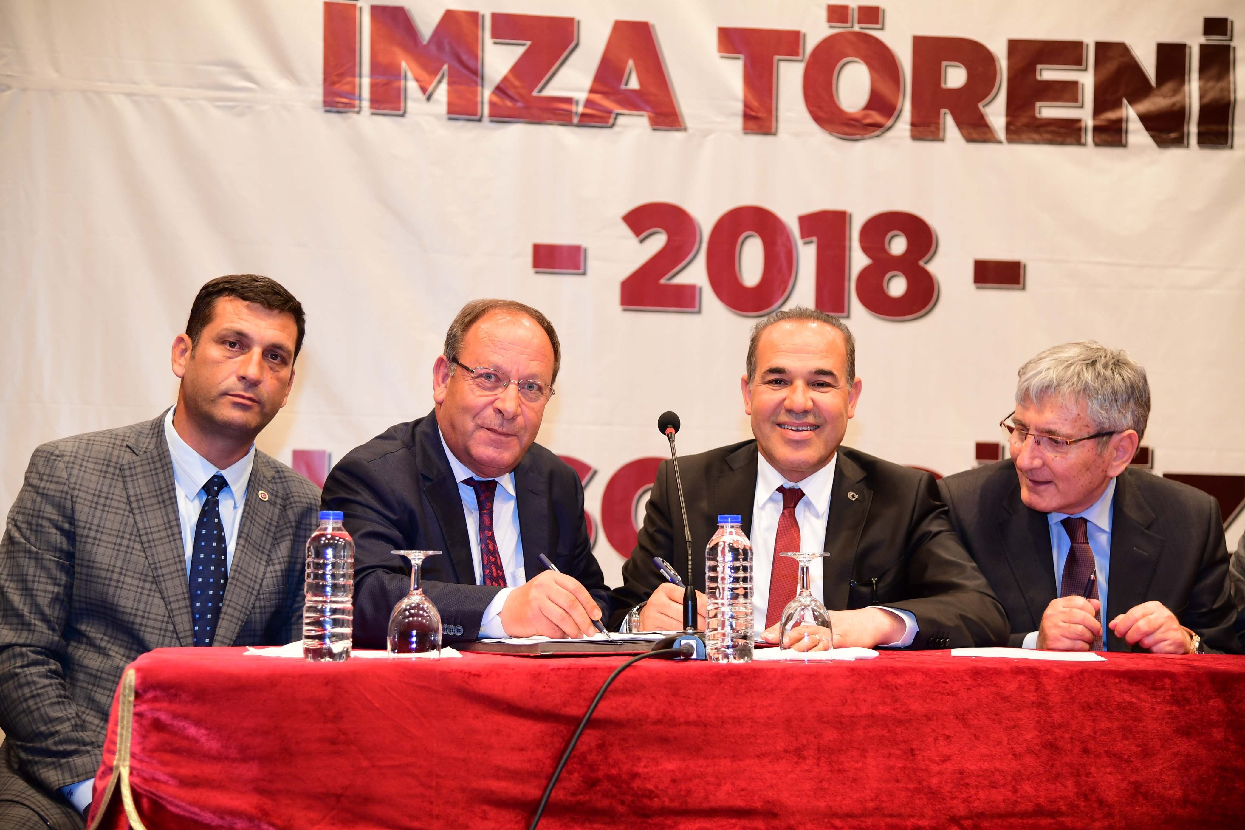 Adana Büyükşehir Belediyesi'nde toplu sözleşme imzalandı