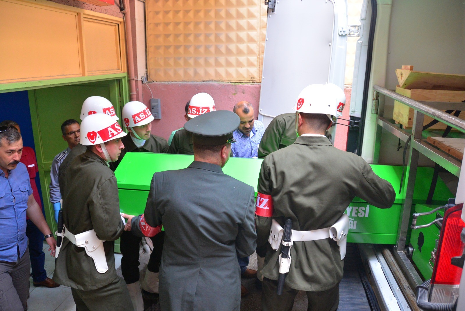 Afrin kahramanı trafik kazasında hayatını kaybetti