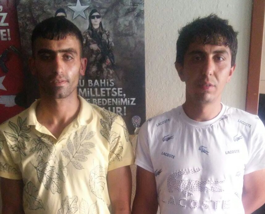 Çalıntı otomobilden uyuşturucu çıktı