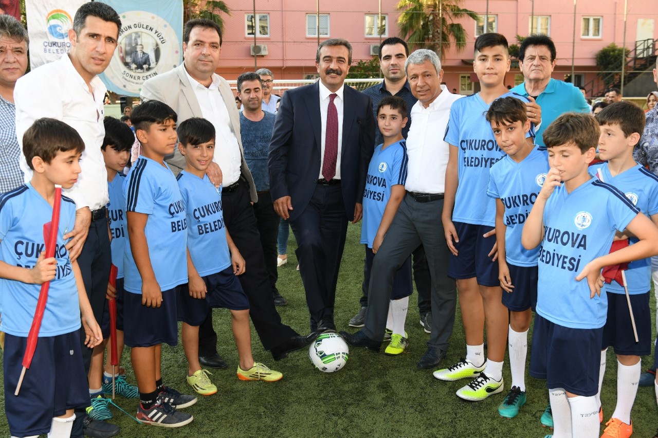 Çukurova'da futbol yaz okulu başladı