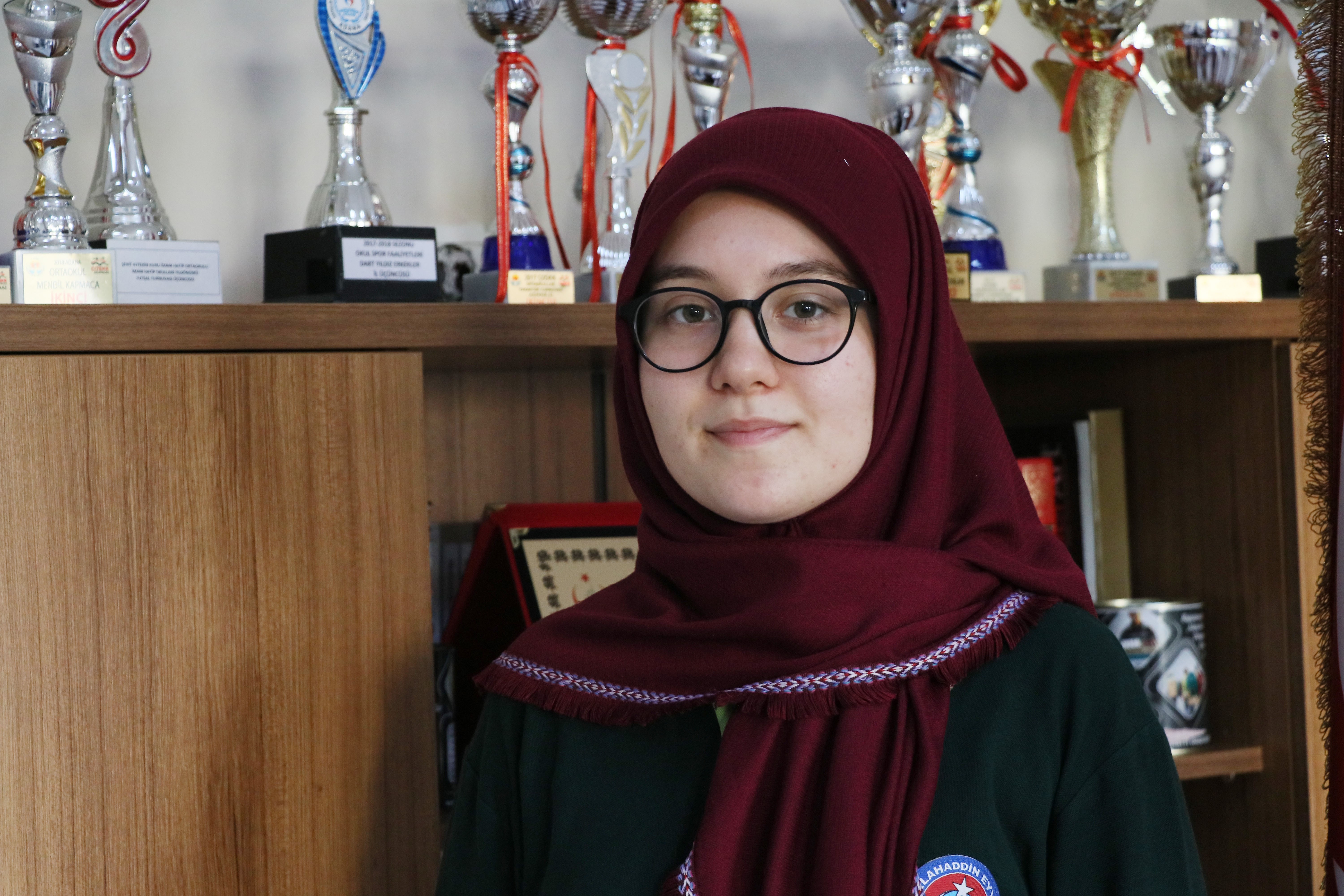 LGS birincisi imam hatipli Azra ön yargıları yıktı