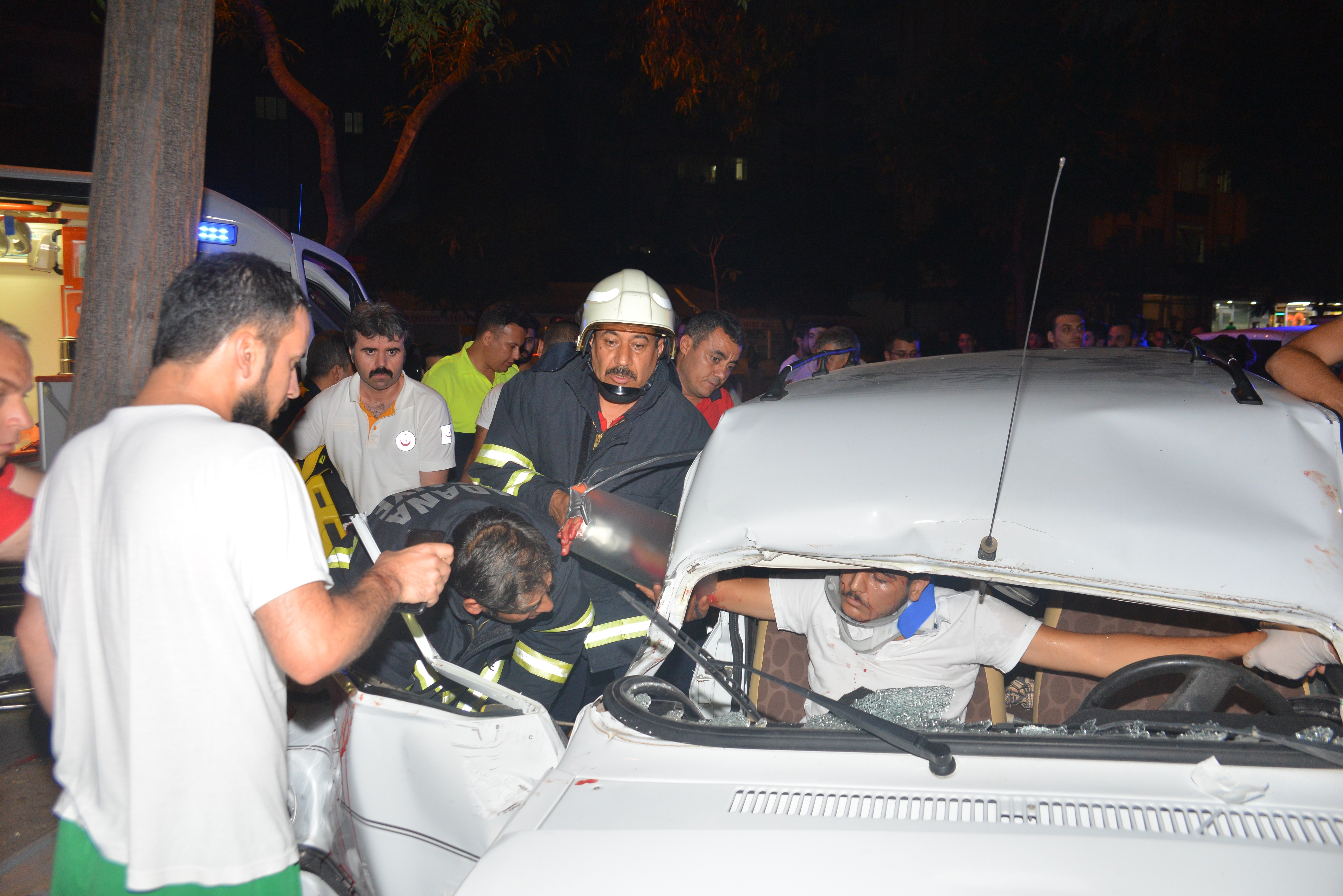 Alkollü sürücü takla attı: 1 ağır yaralı