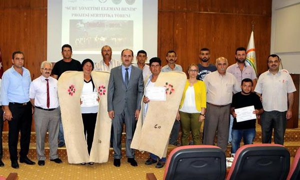 ‘Sürü Yönetimi Elemanı Benim’ kursunu bitirenlere sertifika