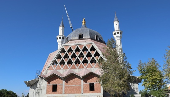 57. Alay Şehitleri Cami’ne 500 bin lira yardım
