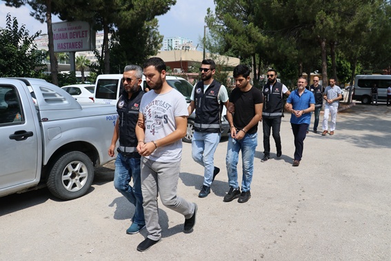 FETÖ'nün imamları tutuklandı