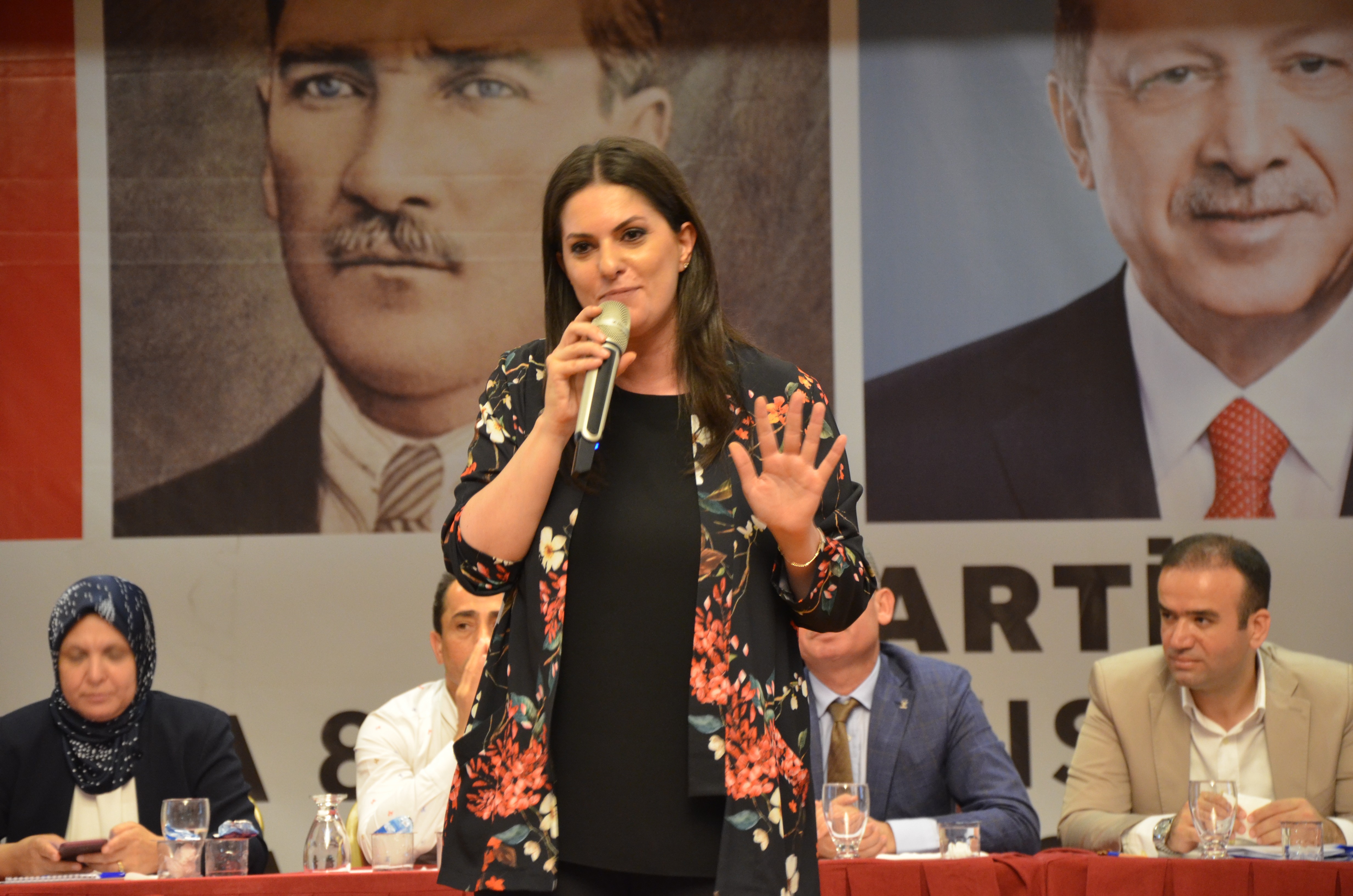 Sarıeroğlu'dan muhalefete