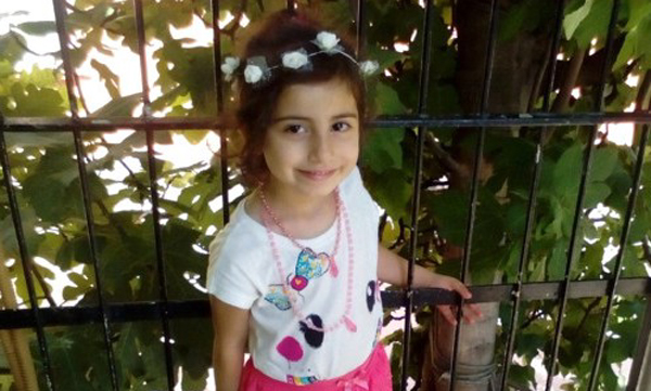 Adana’da 7 yaşındaki kız çocuğu araç çarpması sonucu öldü