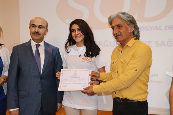 Bakıma muhtaç hastalar artık onlara emanet